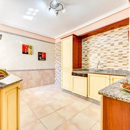 Villa Teide Sol Con Piscina Climatizada, Playa Fanabe,