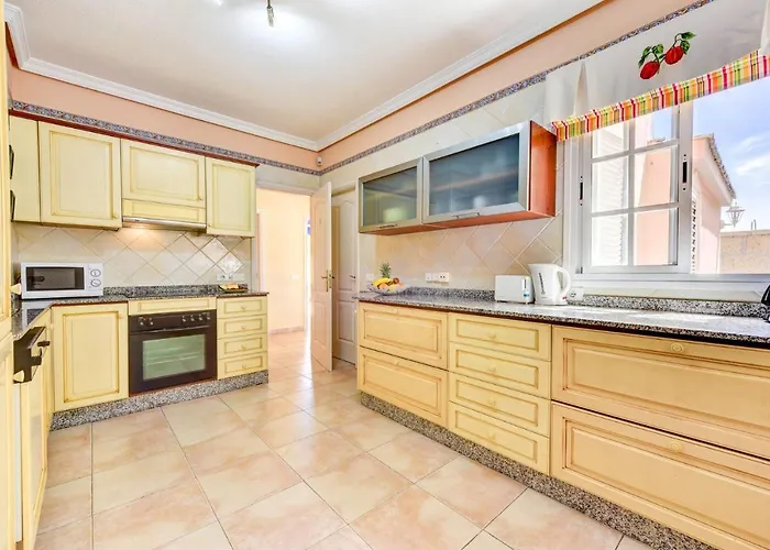 Villa Teide Sol Con Piscina Climatizada, Playa Fanabe,